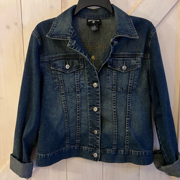 VINTAGE Rocawear Denim Jacket 🧢👖 - Picture 2 of 5